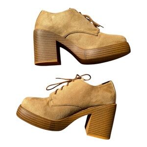 Women’s Tan Suede Deadstock, Dirty Laundry Platform Lace-Up Shoe